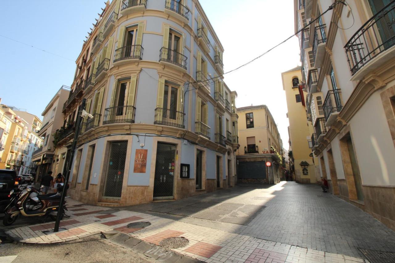 Del Parque Flats Alvarez Suite Málaga Esterno foto